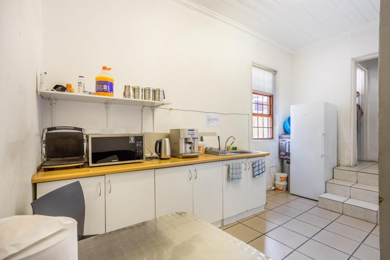 To Let commercial Property for Rent in Observatory Western Cape